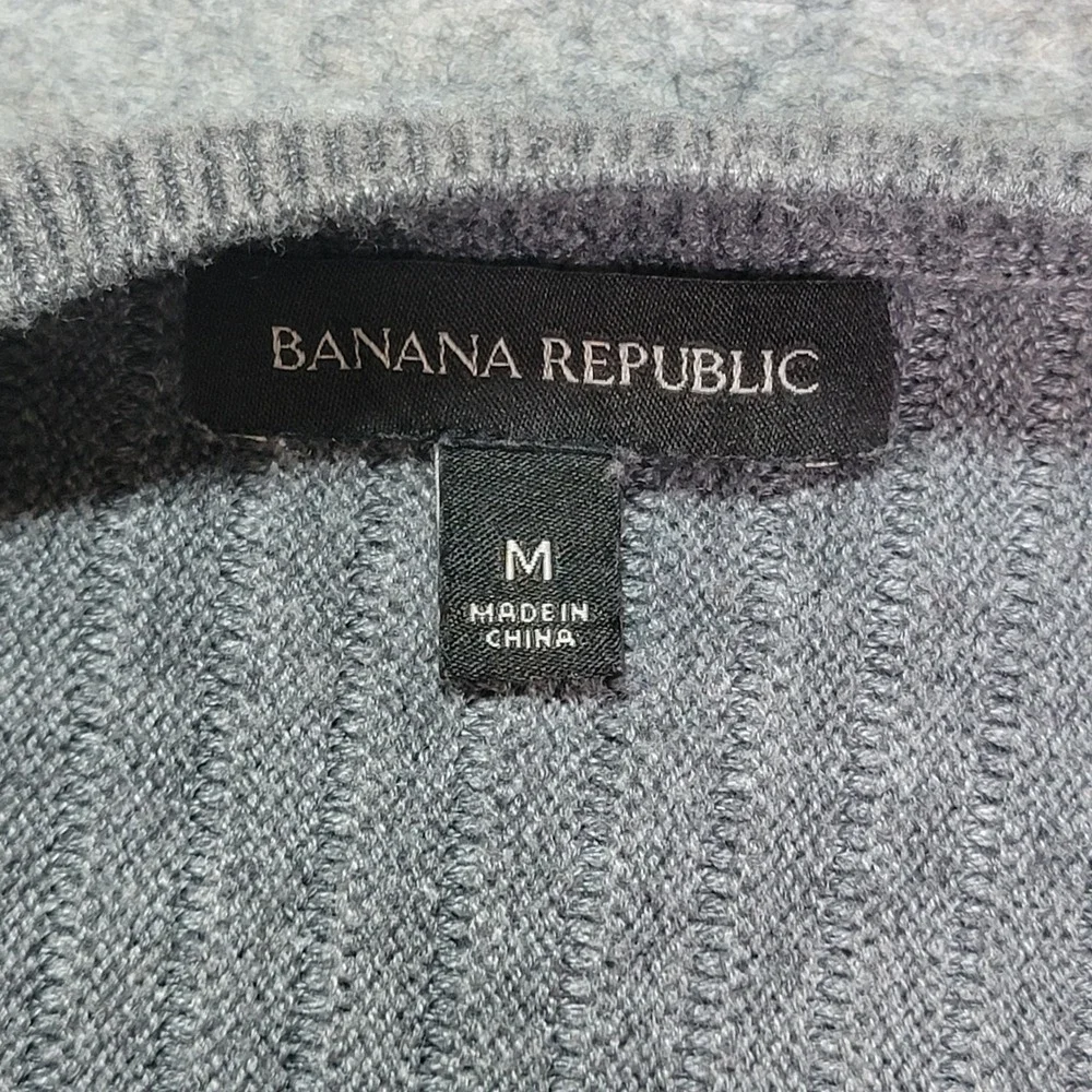 Banana Republic‎ Gray Merino Wool Blend Button Shoulder Long Sleeve Sweater M